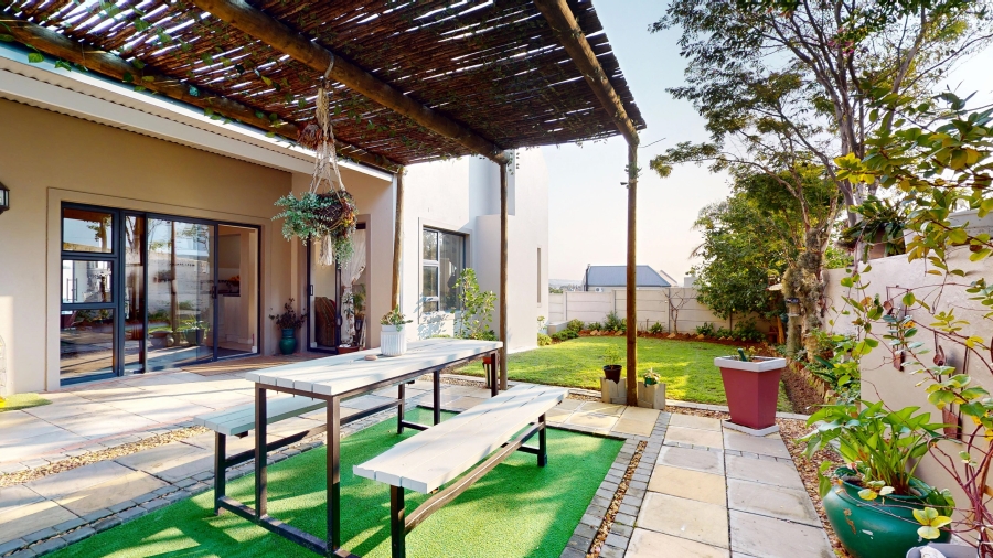 3 Bedroom Property for Sale in Berg En Dal Western Cape